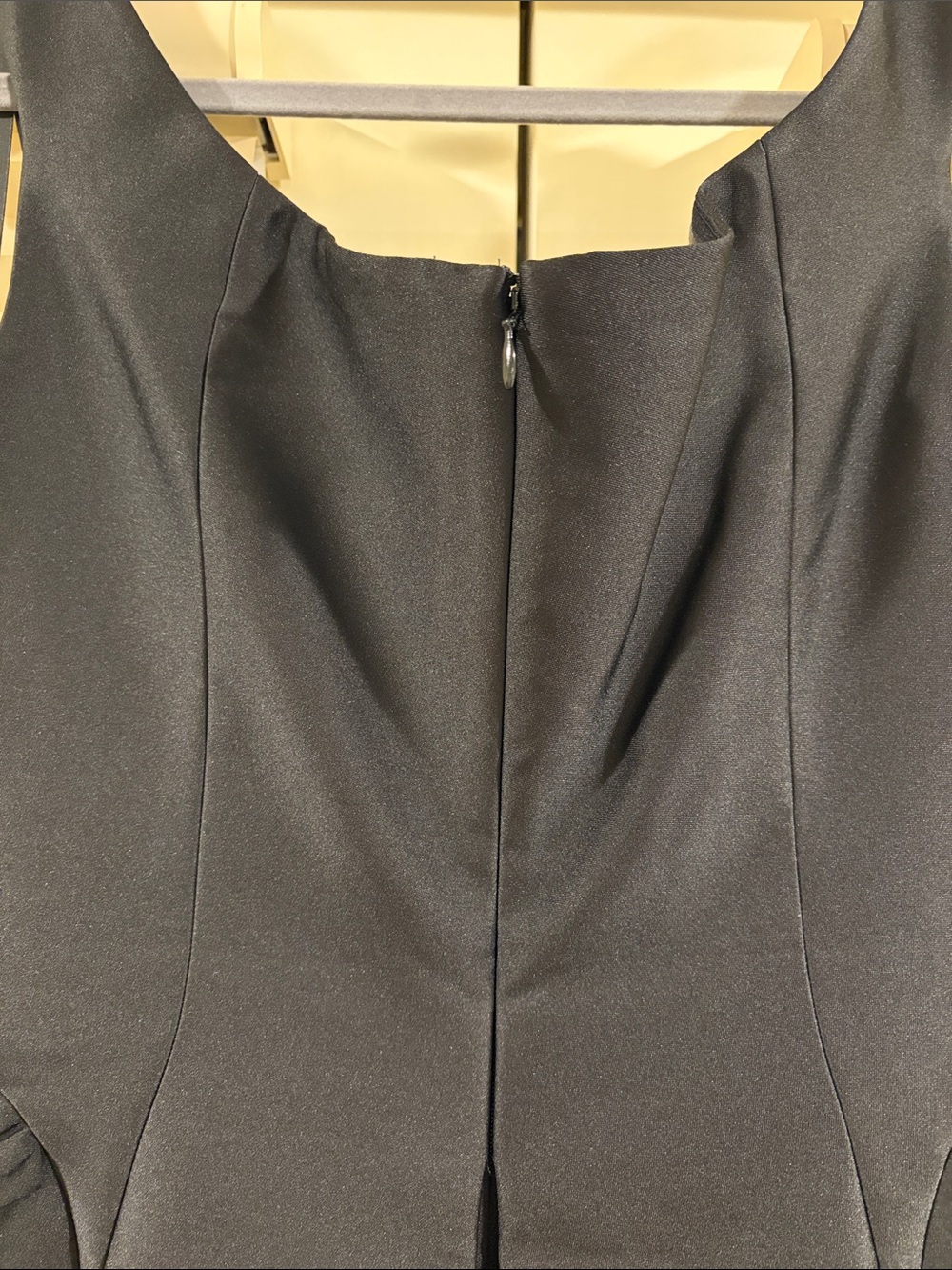 NWOT Roland Mouret Black Peplum Maxi Dress with Contrast Buttons, Size US 6 - Picture 8 of 14